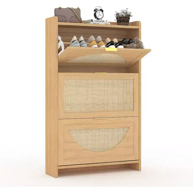 Rattan-Schuhschrank mit 3 Klappschubladen, freistehender schmaler Schuhschrank mit Rattantüren, Schuhregal aus Holz für den Eingangsbereich