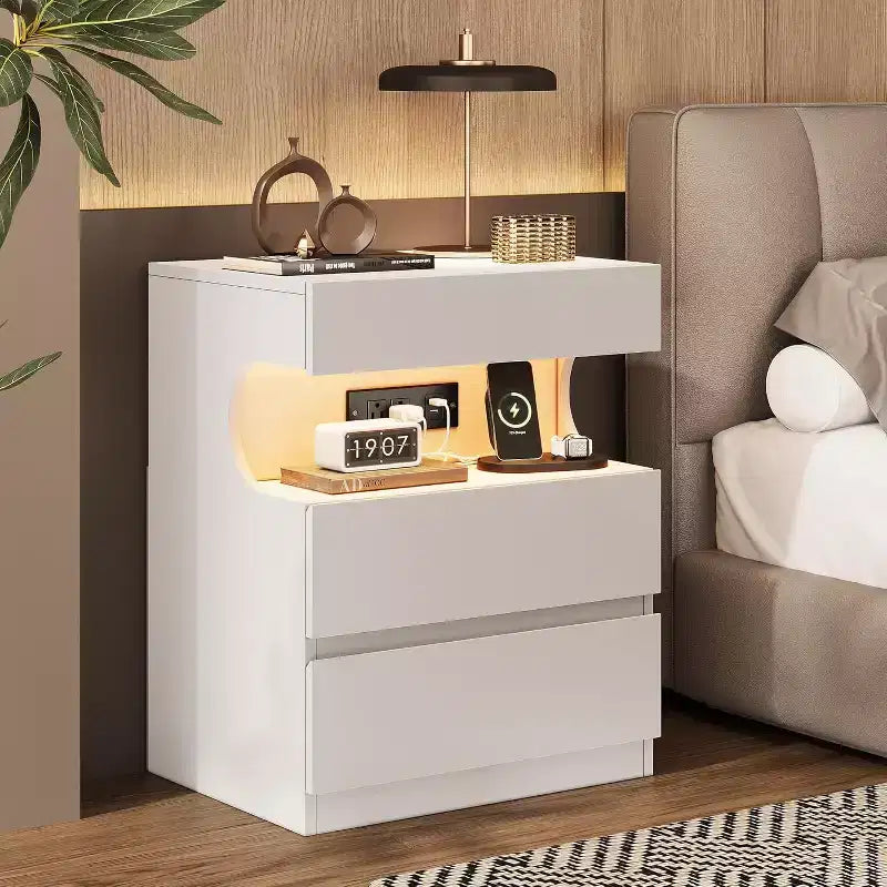 Intelligenter LED-Nachttisch mit App-Steuerung | 3 Schubladen & U-förmiges Regal | USB/AC-Ladestation | Weißer moderner Beistelltisch für Schlafzimmer